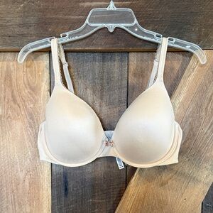 Victoria's Secret Light Nude Body by Victoria Perfect Coverage Bra 36D
